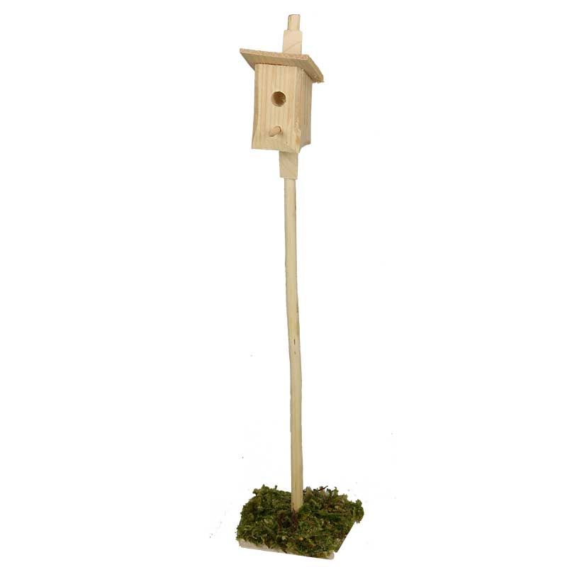 Starenkasten auf Stange Starenkasten auf Stange