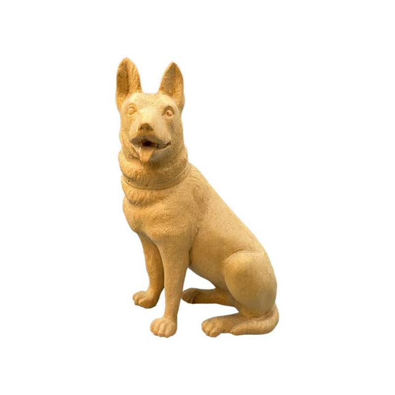 Sitzender Schäferhund