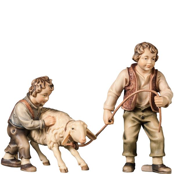 Buben mit störrischem Schaf 2t. Buben mit störrischem Schaf 2t.