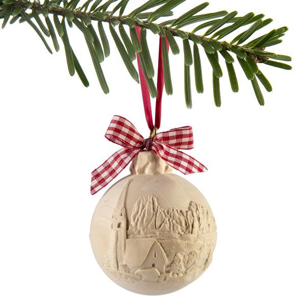 Weihnachtskugel mit Kirche Zirbelholz Weihnachtskugel mit Kirche Zirbelholz