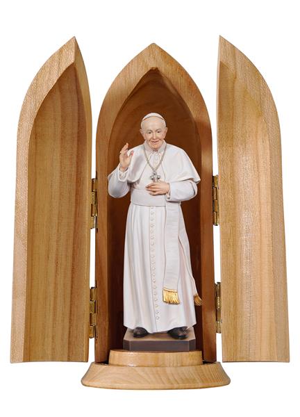Papst Franziskus in Nische