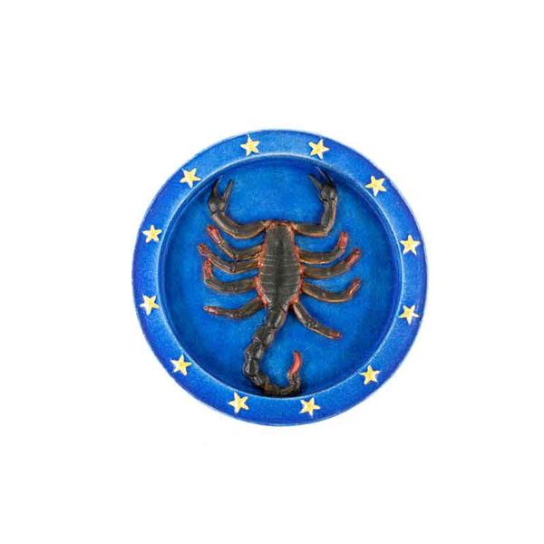 Skorpion zum Hängen und Stellen Skorpion zum Hängen und Stellen