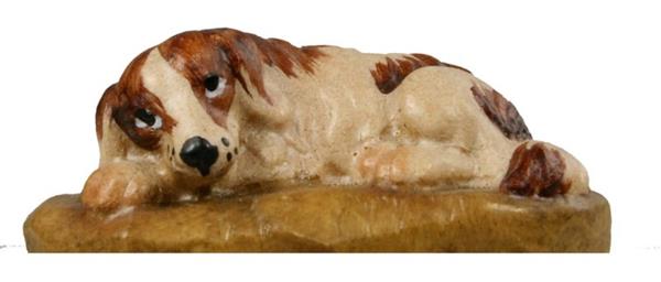 Hund liegend Hund liegend