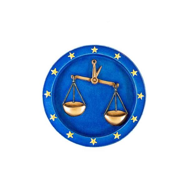 Waage zum Hängen und Stellen Waage zum Hängen und Stellen